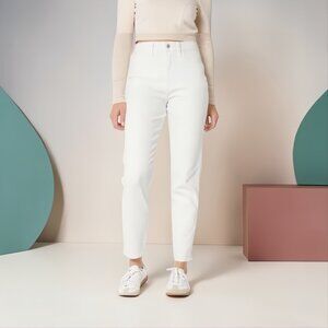 NEW Hollister Ultra High Rise Mom Jeans White Stretch Ankle Length W26" Size 2L